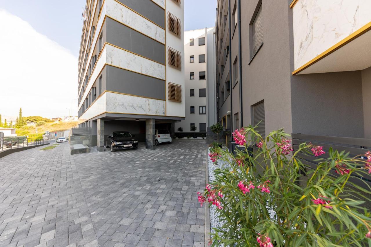 New Studio For 2, Free Private Garage Spot, Wi-Fi, 200 M From Mall Of 斯普利特 外观 照片